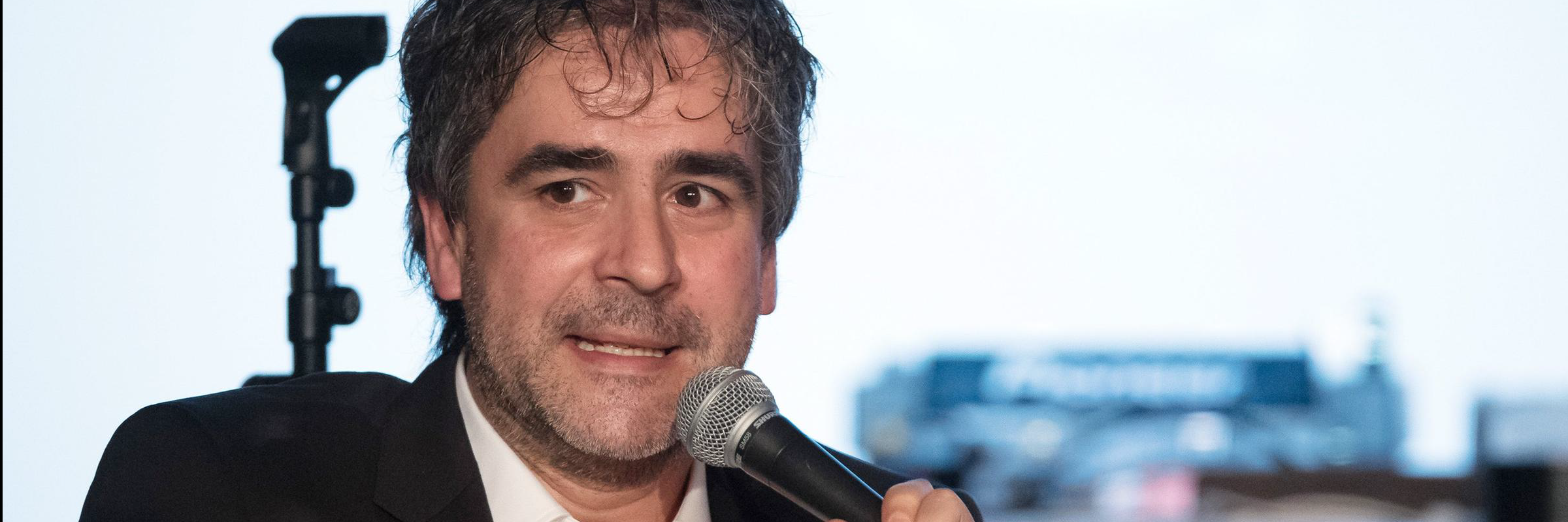 Deniz yücel_00000